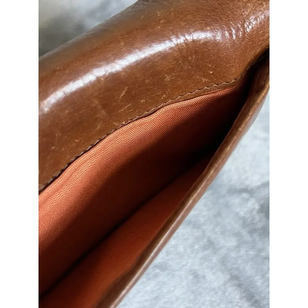 Hobo‎ Brown Leather Large Wallet Pockets Magnetic Closure Patina No Strap